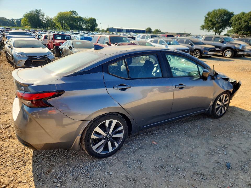67514336 :رقم المزاد ، 3N1CN8FV7LL804886 vin ، 2020 Nissan Versa مزاد بيع