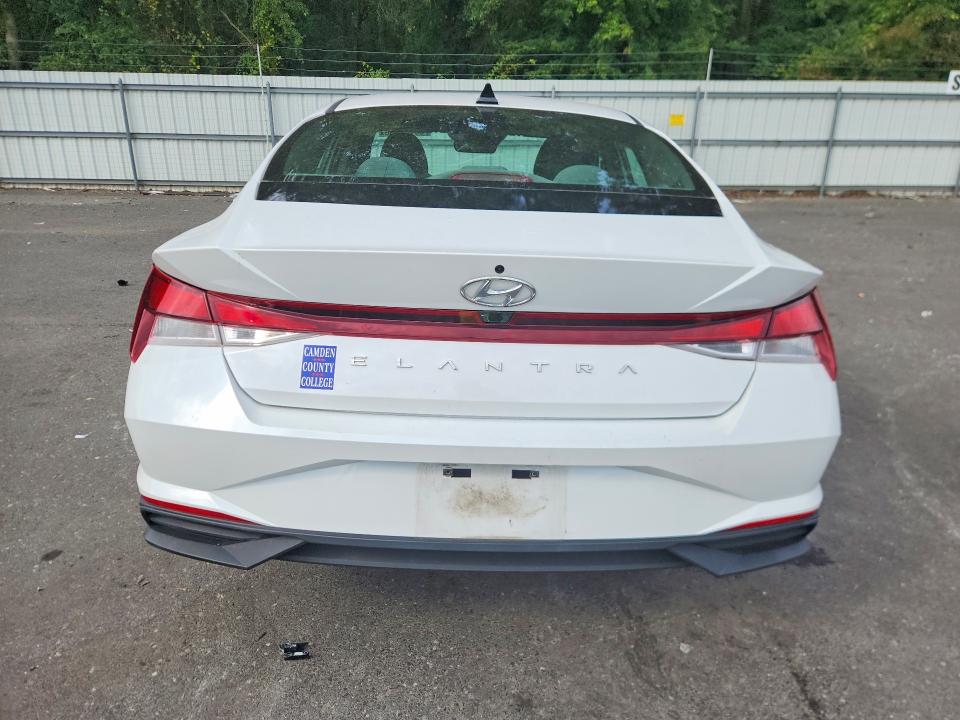 Продаж на аукціоні авто 2022 Hyundai Elantra, vin: 5NPLS4AG5NH055662, номер лоту: 68437096