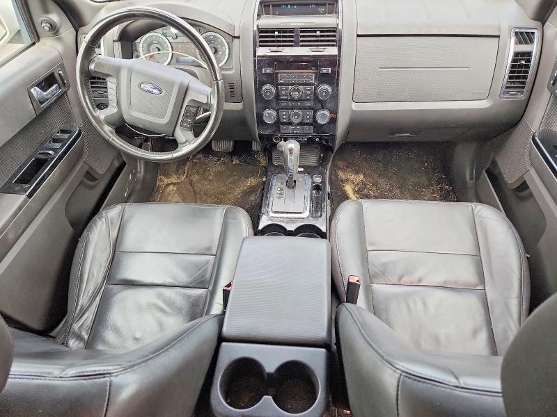 2011 Ford Escape მანქანა იყიდება აუქციონზე, vin: 1FMCU0EG1BKC01660, აუქციონის ნომერი: 71101246