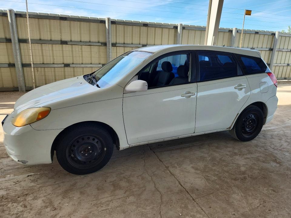 2004 Toyota Matrix მანქანა იყიდება აუქციონზე, vin: 2T1KR32E34C262146, აუქციონის ნომერი: 70870596