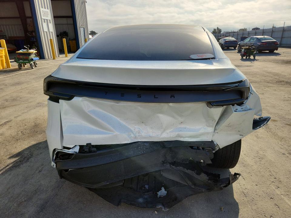 Продажа на аукционе авто 2026 Tesla Model Y, vin: 7SAYGDED1TF450430, номер лота: 69747886