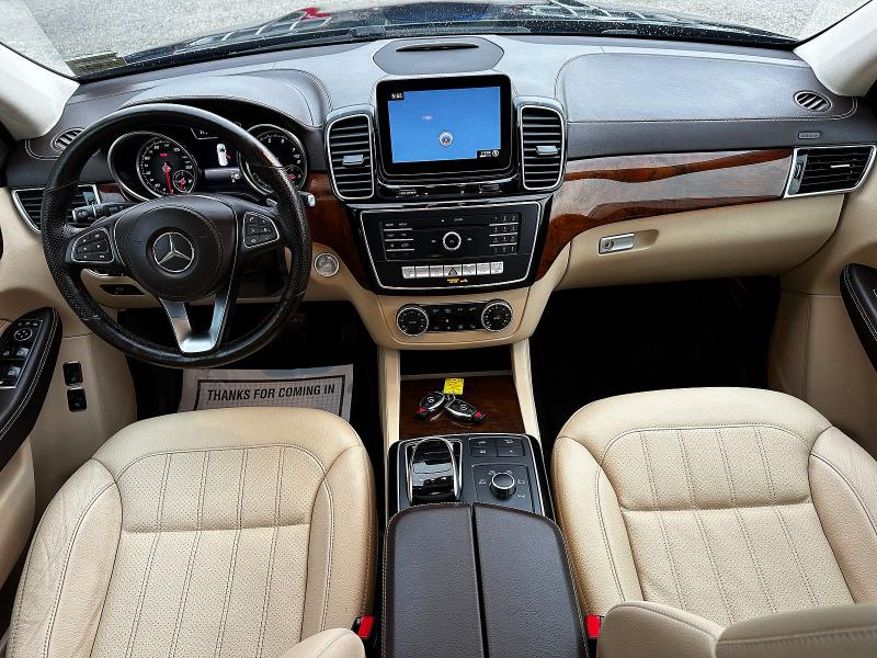 68686666 :رقم المزاد ، 4JGDF6EEXKB238822 vin ، 2019 Mercedes-benz Gls مزاد بيع