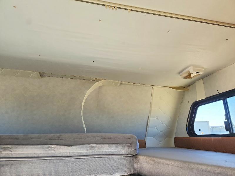 69039046 :رقم المزاد ، 1FDKE30G6THA72525 vin ، 1996 Ford Econoline مزاد بيع