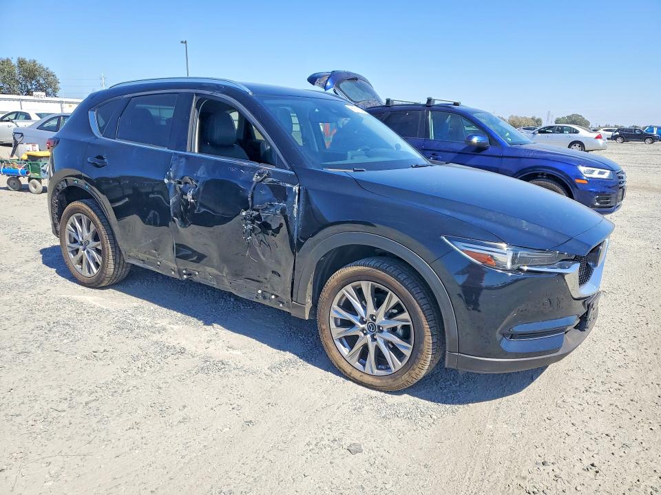 Продаж на аукціоні авто 2020 Mazda Cx-5, vin: JM3KFBDM4L0816592, номер лоту: 69383146