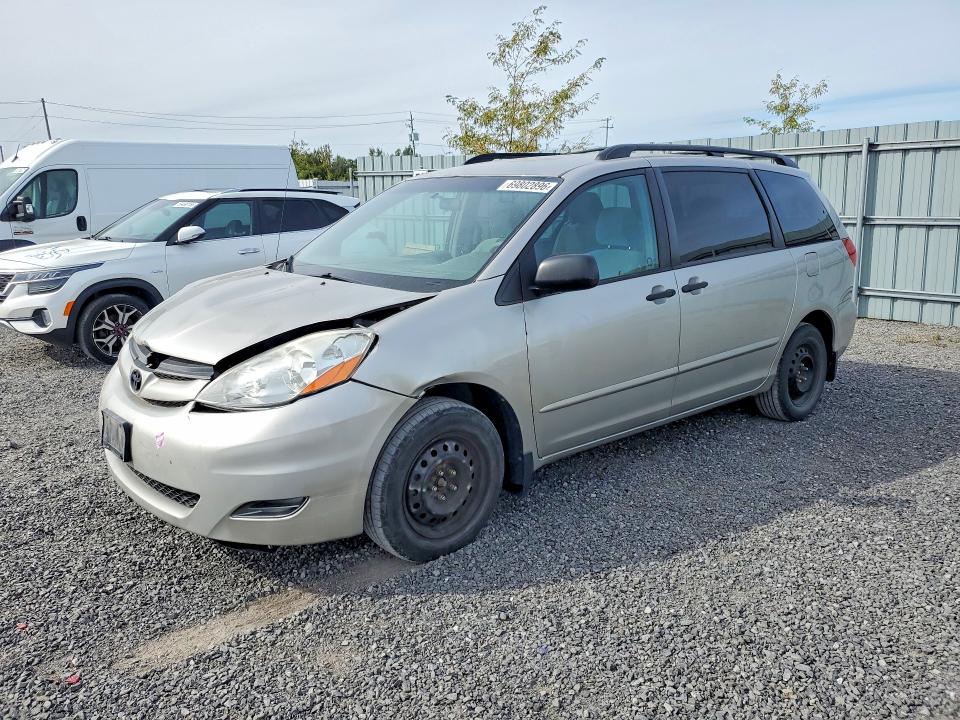 69802896 :رقم المزاد ، 5TDZK4CC4AS305580 vin ، 2010 Toyota Sienna مزاد بيع