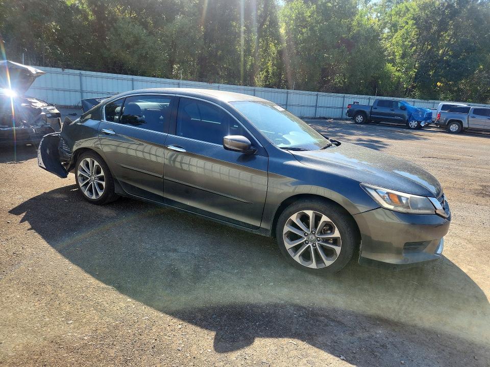 Продажа на аукционе авто 2014 Honda Accord, vin: 1HGCR2F53EA010638, номер лота: 66140876