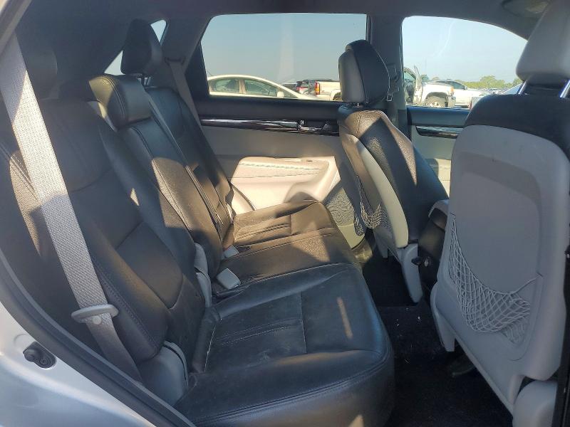 68952636 :رقم المزاد ، 5XYKT3A17CG228908 vin ، 2012 Kia Sorento مزاد بيع