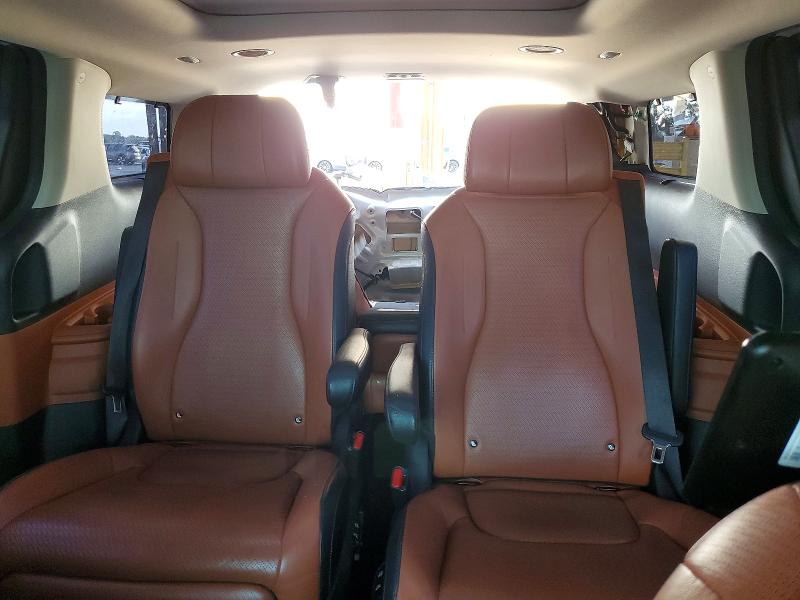 Продажа на аукционе авто 2022 Kia Carnival, vin: KNDNE5H35N6062243, номер лота: 70620186