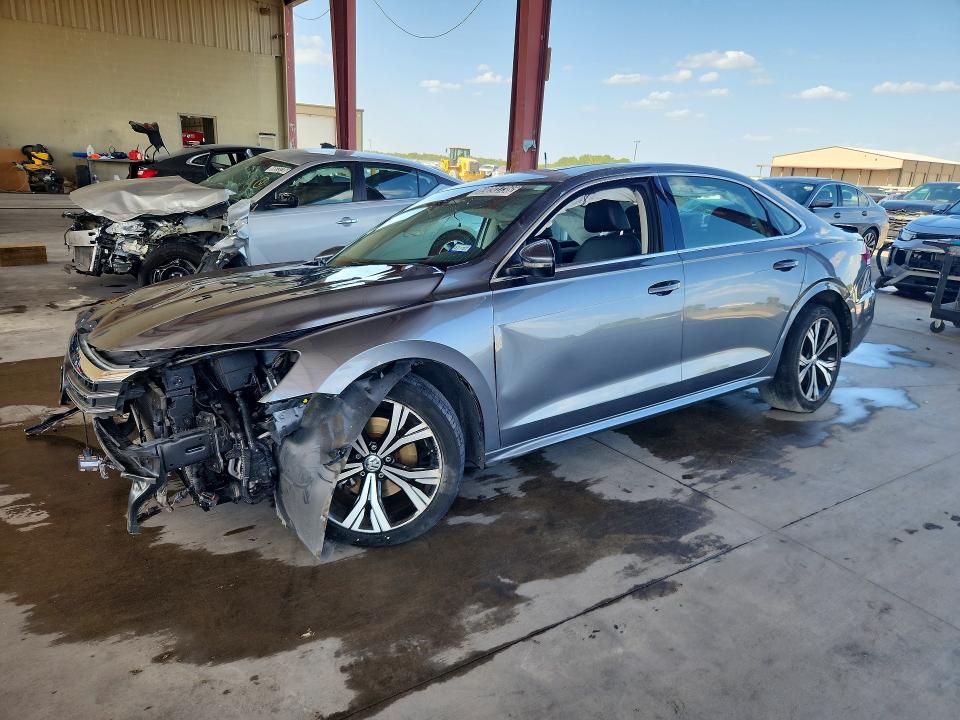 69091736 :رقم المزاد ، 1VWSA7A35MC011231 vin ، 2021 Volkswagen Passat مزاد بيع