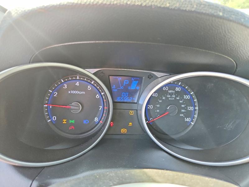 2013 Hyundai Tucson მანქანა იყიდება აუქციონზე, vin: KM8JUCAC3DU560317, აუქციონის ნომერი: 65903836
