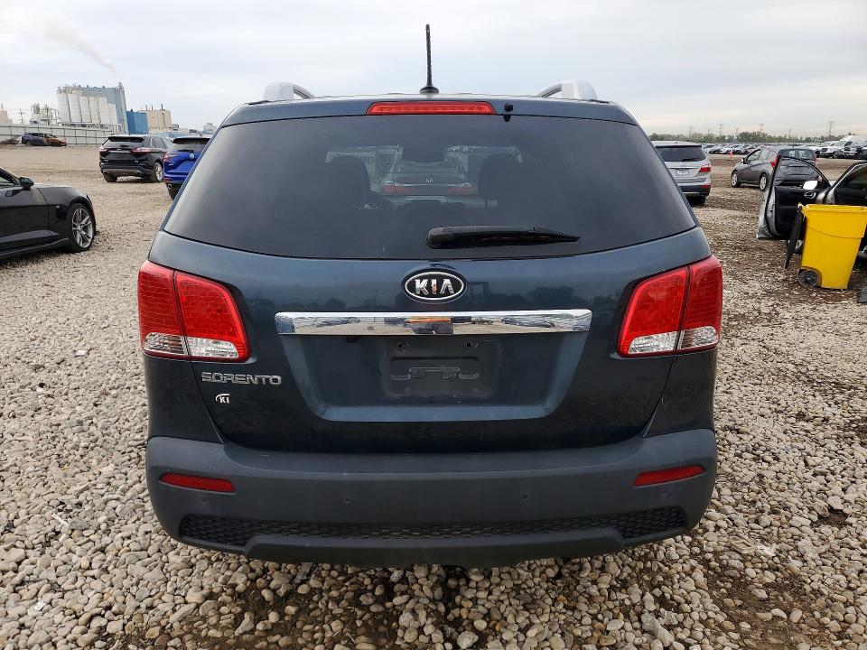 2011 Kia Sorento მანქანა იყიდება აუქციონზე, vin: 5XYKT4A17BG109177, აუქციონის ნომერი: 70485386