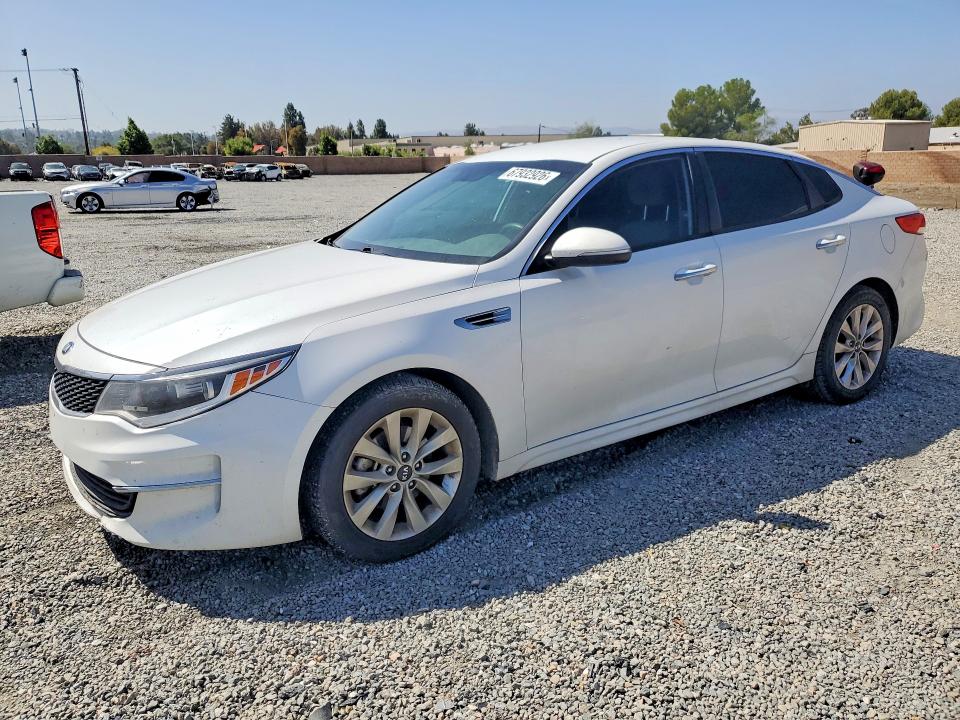 67932926 :رقم المزاد ، 5XXGT4L39JG263557 vin ، 2018 Kia Optima مزاد بيع
