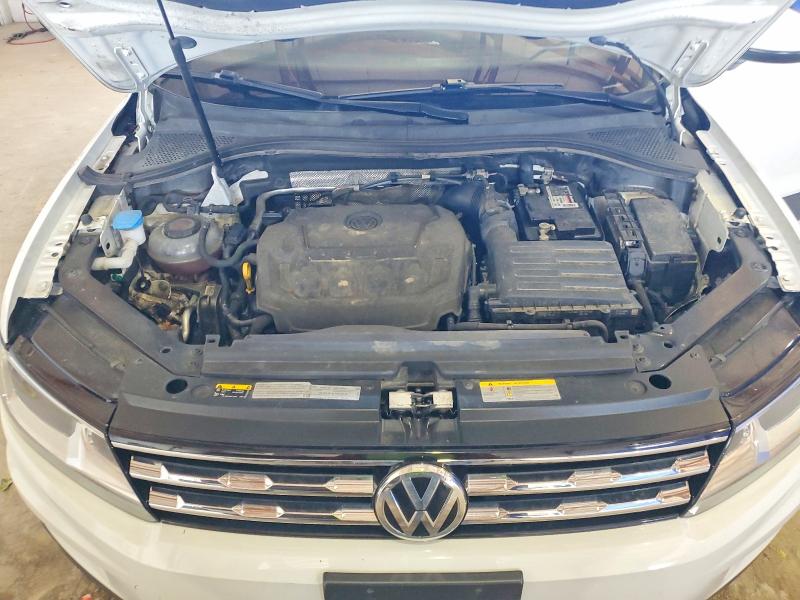 2021 Volkswagen Tiguan მანქანა იყიდება აუქციონზე, vin: 3VV0B7AX2MM052717, აუქციონის ნომერი: 68835066