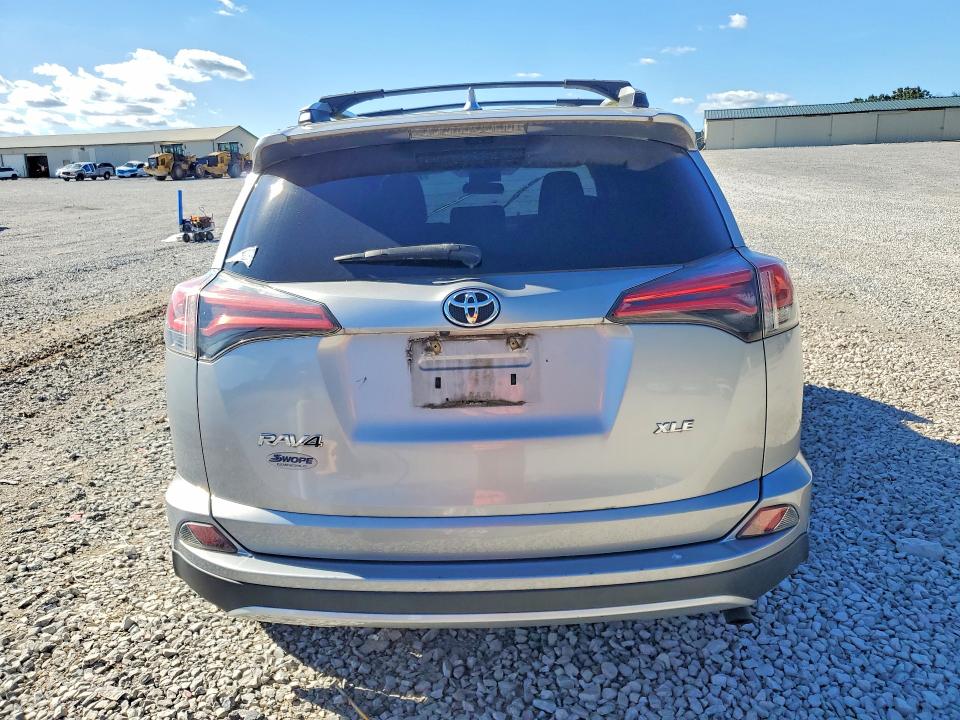 70115326 :رقم المزاد ، 2T3WFREV5GW312418 vin ، 2016 Toyota Rav4 مزاد بيع