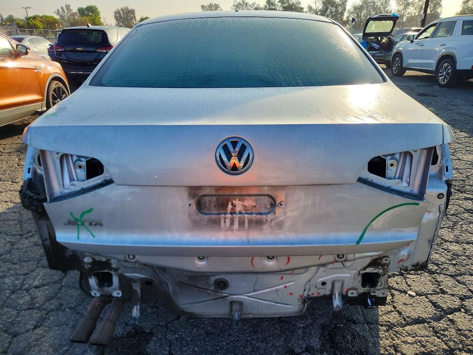 Продажа на аукционе авто 2015 Volkswagen Jetta, vin: 3VW2K7AJ7FM422921, номер лота: 69398086