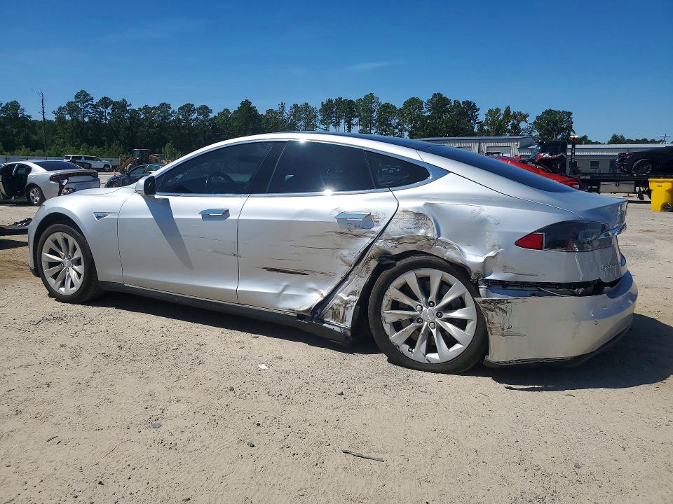 Продажа на аукционе авто 2016 Tesla Model S, vin: 5YJSA1E22GF125308, номер лота: 68814546