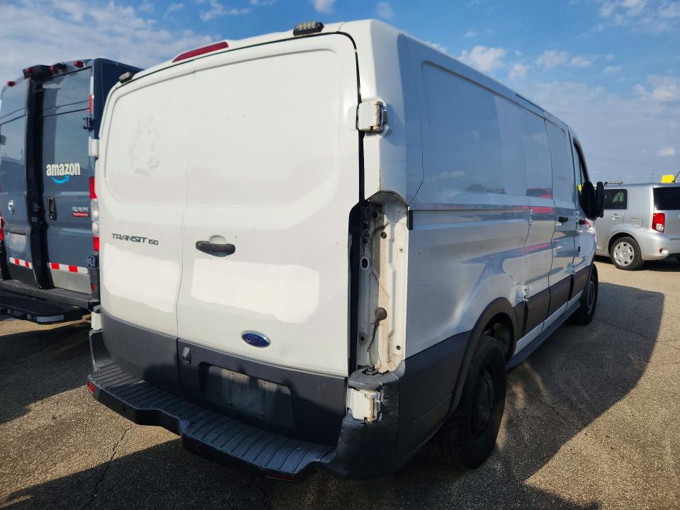 67189376 :رقم المزاد ، 1FTYE1ZM8JKB56325 vin ، 2018 Ford Transit مزاد بيع