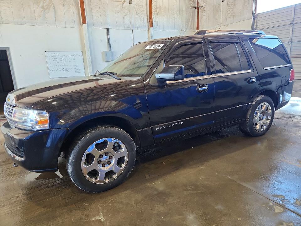 Продажа на аукционе авто 2014 Lincoln Navigator, vin: 5LMJJ2J54EEL08590, номер лота: 70772296