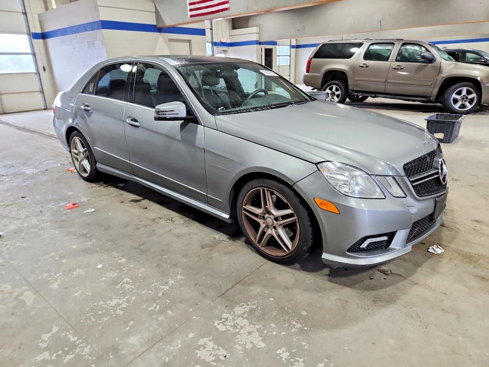 Aukcja sprzedaży 2011 Mercedes-benz E, vin: WDDHF8HB9BA396678, numer aukcji: 69932896