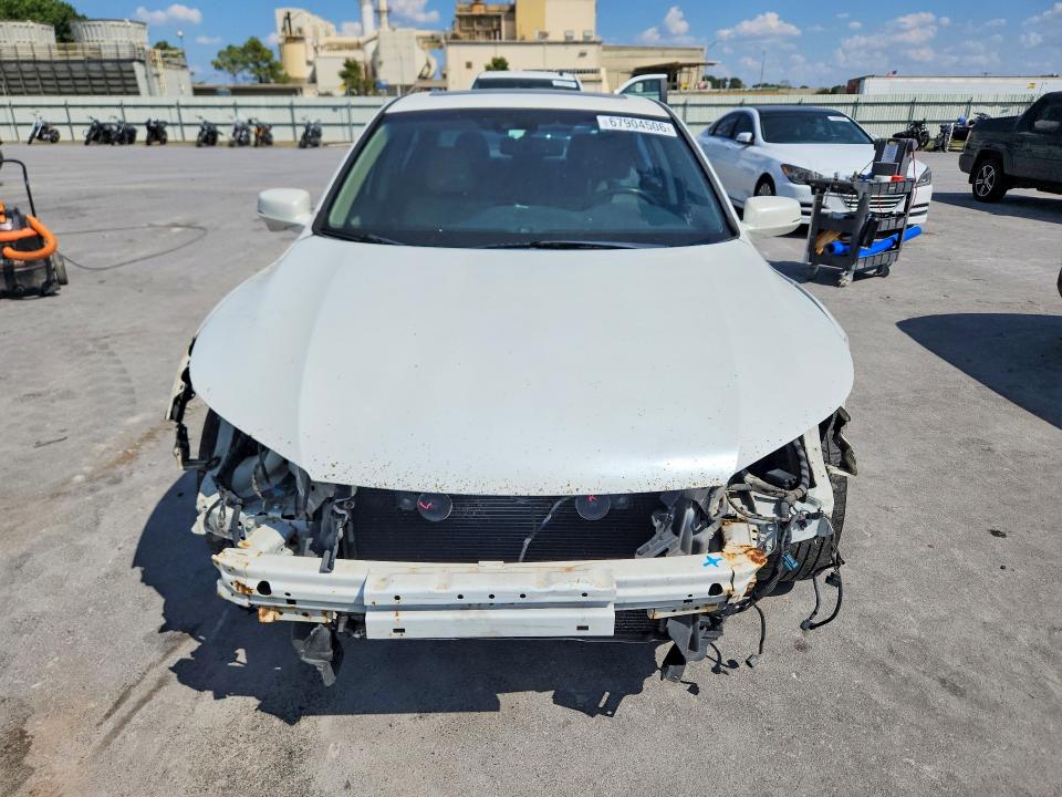 67904506 :رقم المزاد ، 1HGCR2F83DA198876 vin ، 2013 Honda Accord مزاد بيع