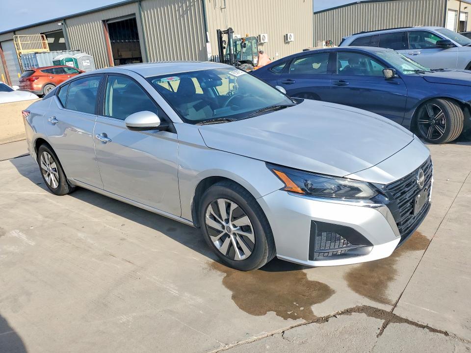 Продажа на аукционе авто 2023 Nissan Altima, vin: 1N4BL4BV1PN397348, номер лота: 70476546