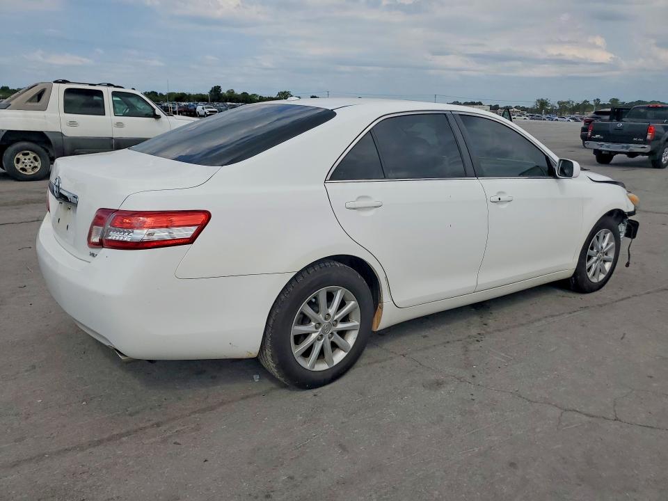 2010 Toyota Camry მანქანა იყიდება აუქციონზე, vin: 4T1BK3EK6AU602308, აუქციონის ნომერი: 68000486