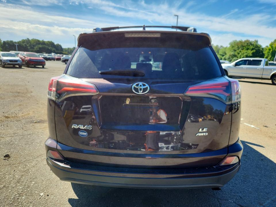 2018 Toyota Rav4 მანქანა იყიდება აუქციონზე, vin: 2T3BFREV6JW850843, აუქციონის ნომერი: 68510396
