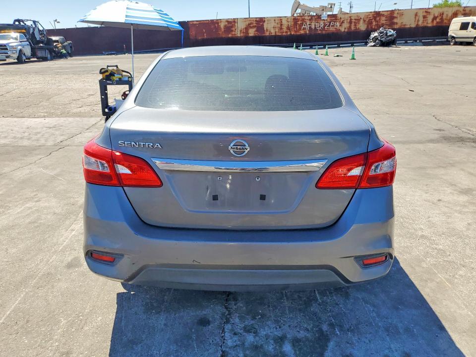 Продажа на аукционе авто 2017 Nissan Sentra, vin: 3N1AB7AP9HY258184, номер лота: 68100516