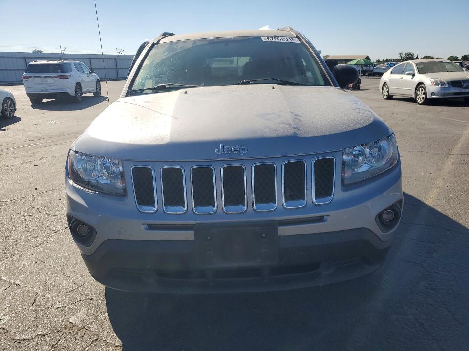 2014 Jeep Compass მანქანა იყიდება აუქციონზე, vin: 1C4NJCBB5ED794383, აუქციონის ნომერი: 67662346