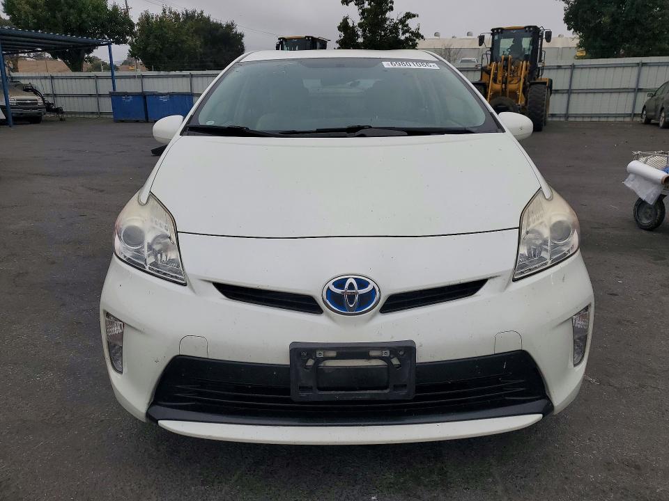 69801086 :رقم المزاد ، JTDKN3DU2D1686728 vin ، 2013 Toyota Prius مزاد بيع