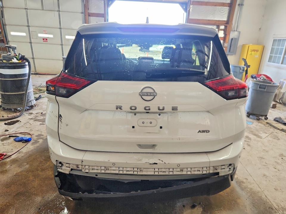 70877476 :رقم المزاد ، JN8BT3BB7SW166858 vin ، 2025 Nissan Rogue مزاد بيع