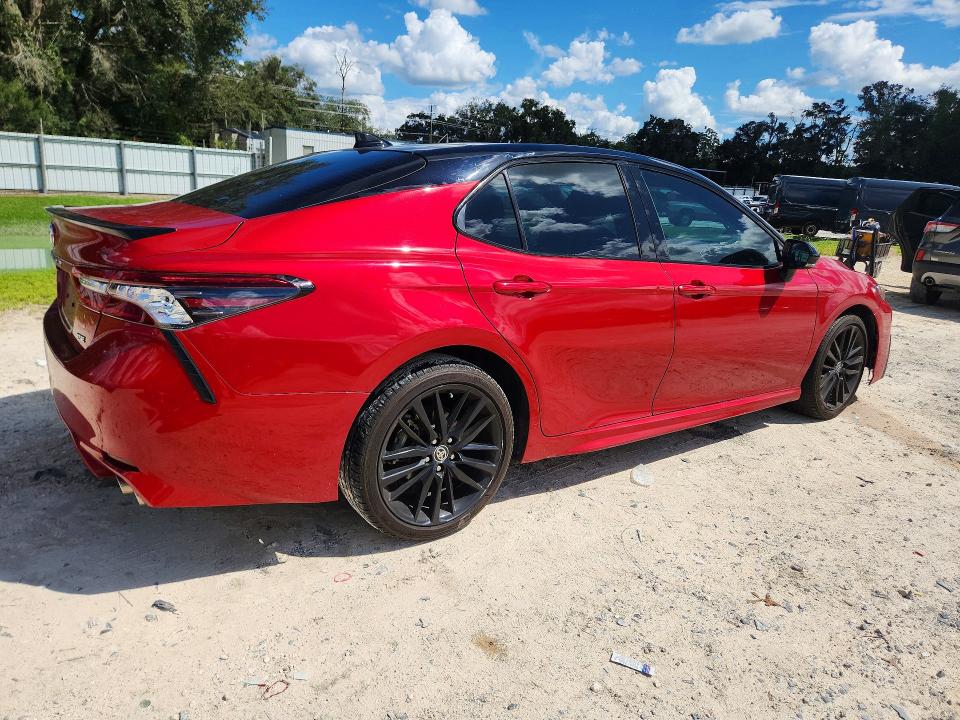 Aukcja sprzedaży 2022 Toyota Camry, vin: 4T1K61AK3NU010658, numer aukcji: 69010136