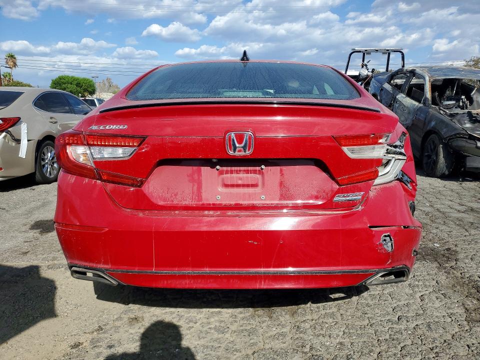 Продажа на аукционе авто 2021 Honda Accord, vin: 1HGCV1F49MA011904, номер лота: 70641846