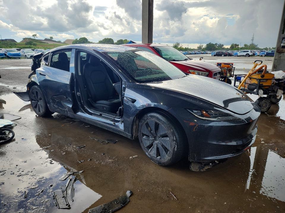 2025 Tesla Model 3 მანქანა იყიდება აუქციონზე, vin: 5YJ3E1EA9SF057906, აუქციონის ნომერი: 67823826