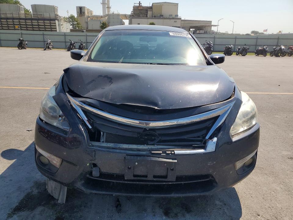 2015 Nissan Altima მანქანა იყიდება აუქციონზე, vin: 1N4AL3APXFC452303, აუქციონის ნომერი: 68066256