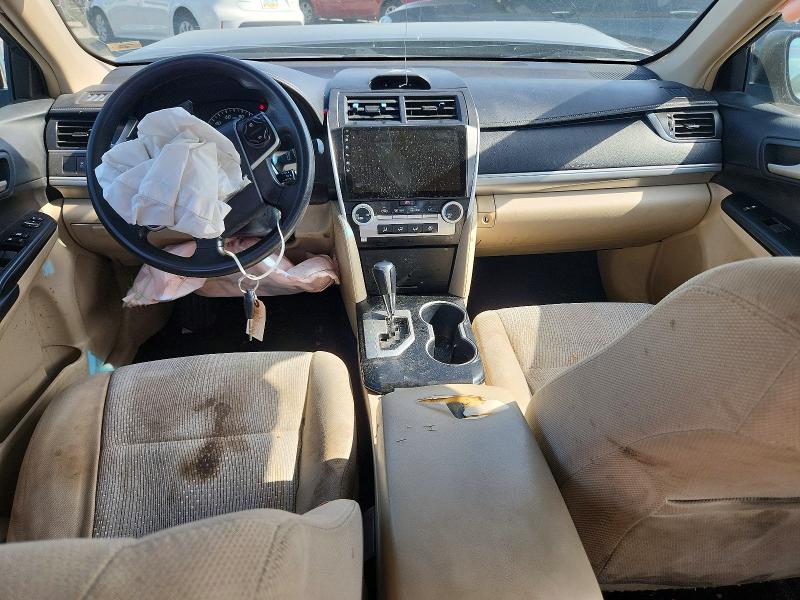 69594576 :رقم المزاد ، 4T4BF1FK7CR225262 vin ، 2012 Toyota Camry مزاد بيع