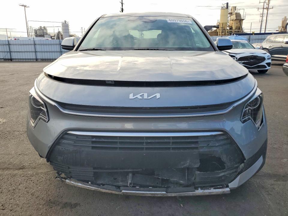 2026 Kia Niro მანქანა იყიდება აუქციონზე, vin: KNDCP3LE9T5362143, აუქციონის ნომერი: 69979656
