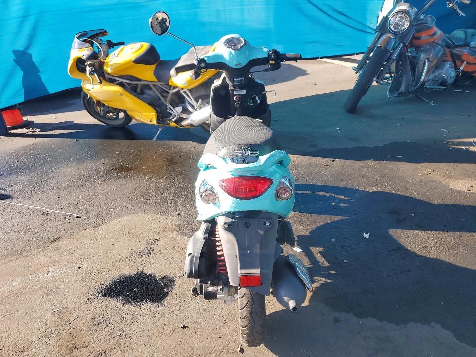 67916086 :رقم المزاد ، RFVPAC209N1020961 vin ، 2022 Genuine Scooter Co. Buddy مزاد بيع