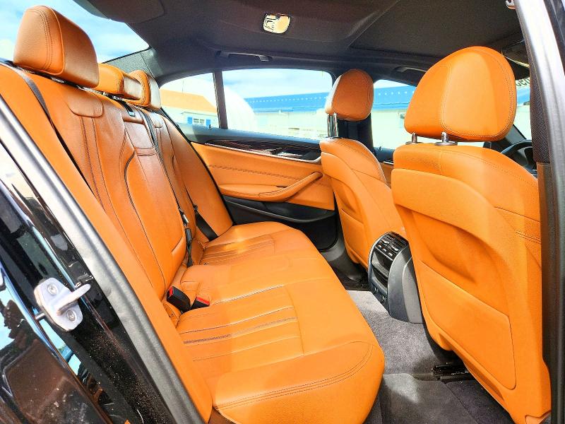 69348406 :رقم المزاد ، WBAJE7C58JG891845 vin ، 2018 Bmw 540 مزاد بيع