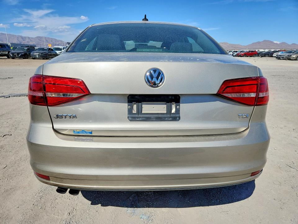 2015 Volkswagen Jetta მანქანა იყიდება აუქციონზე, vin: 3VWLA7AJ0FM406096, აუქციონის ნომერი: 70666386