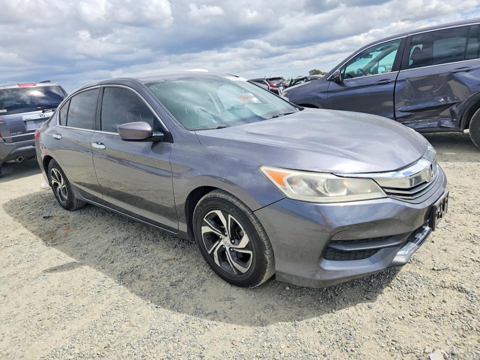 Продажа на аукционе авто 2017 Honda Accord, vin: 1HGCR2F31HA121420, номер лота: 67650266