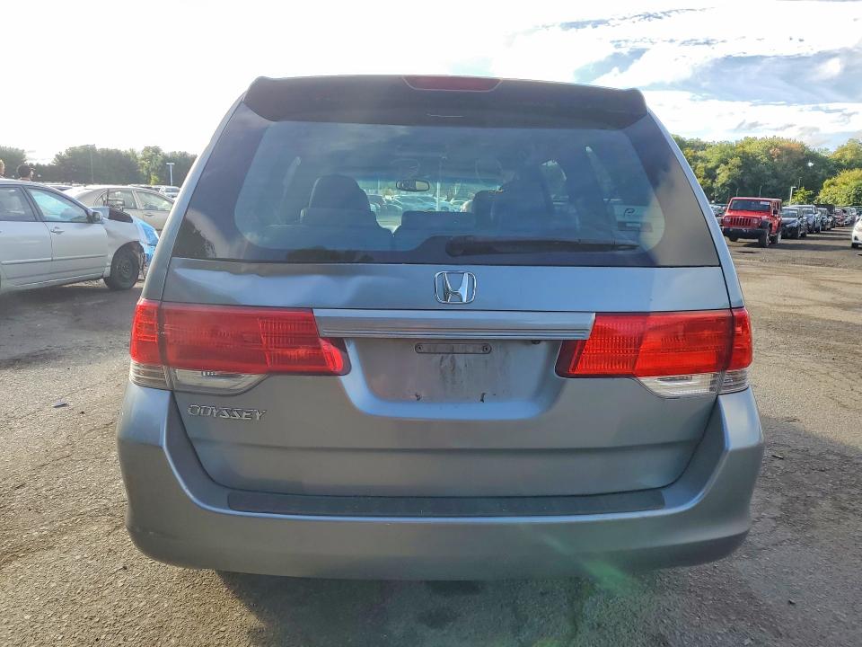 69560386 :رقم المزاد ، 5FNRL38748B020153 vin ، 2008 Honda Odyssey مزاد بيع