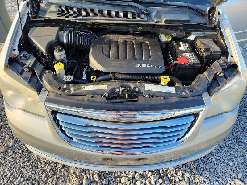 67653456 :رقم المزاد ، 2A4RR5DGXBR665038 vin ، 2011 Chrysler Town & Country مزاد بيع