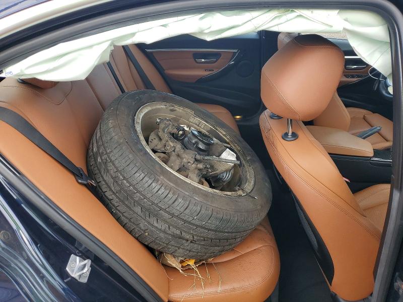 Продаж на аукціоні авто 2017 Bmw 330, vin: WBA8D9C35HA005750, номер лоту: 68270456