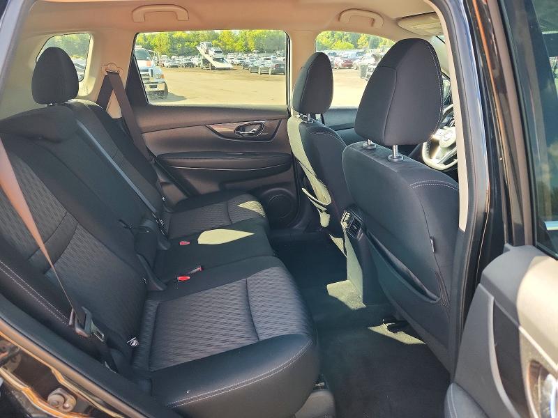 Продаж на аукціоні авто 2017 Nissan Rogue, vin: KNMAT2MV4HP503451, номер лоту: 68959566