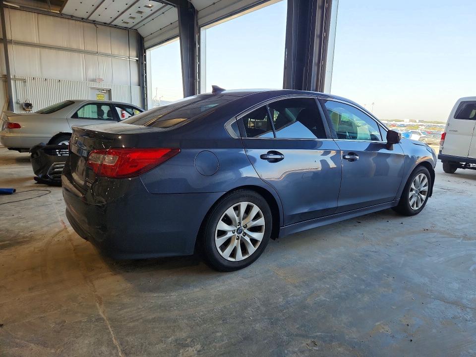 69304046 :رقم المزاد ، 4S3BNAF64H3043987 vin ، 2017 Subaru Legacy مزاد بيع