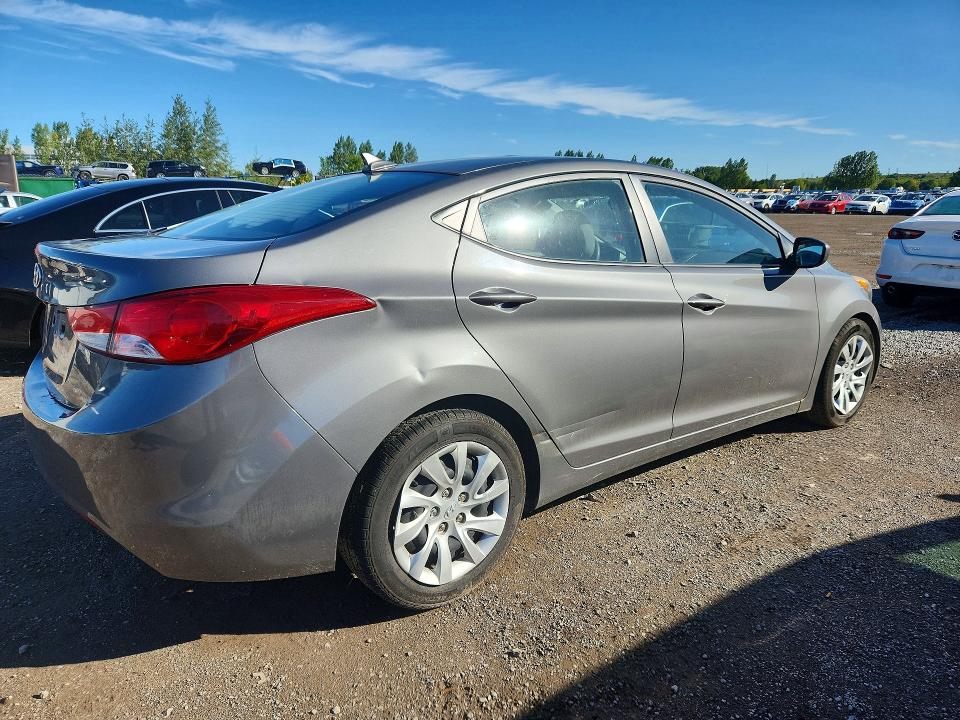 2013 Hyundai Elantra მანქანა იყიდება აუქციონზე, vin: 5NPDH4AE3DH212752, აუქციონის ნომერი: 68286156