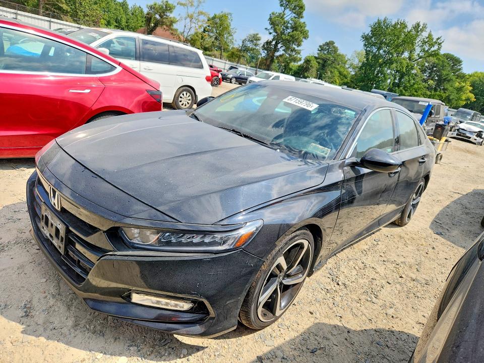 2018 Honda Accord მანქანა იყიდება აუქციონზე, vin: 1HGCV1F36JA158586, აუქციონის ნომერი: 67159796