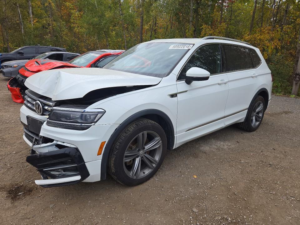 Продажа на аукционе авто 2021 Volkswagen Tiguan, vin: 3VV4B7AX8MM108502, номер лота: 68922016