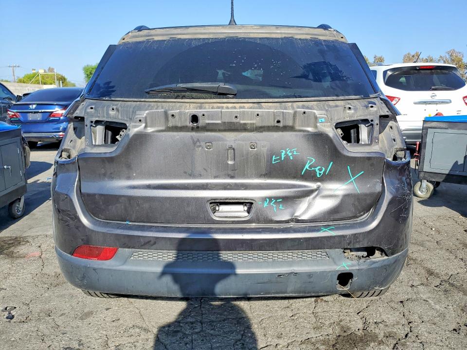 2021 Jeep Compass მანქანა იყიდება აუქციონზე, vin: 3C4NJCBB9MT532035, აუქციონის ნომერი: 65966876